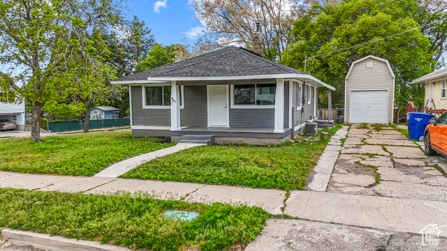 Photo 34 for MLS #2081926 at 987 S Jefferson Ave