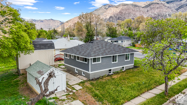 Photo 39 for MLS #2081926 at 987 S Jefferson Ave