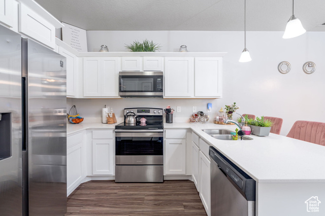 Photo 6 for MLS #2081957 at 1809 W Terra Vista Ln #H101