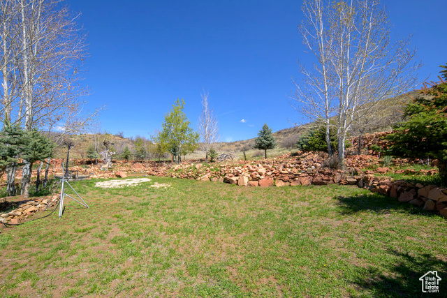 Photo 9 for MLS #2082052 at 4851 E Lake Creek Rd