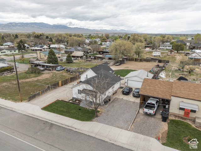Photo 50 for MLS #2082058 at 463 E Main St
