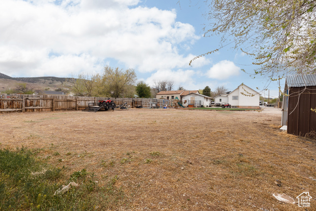 Photo 40 for MLS #2082058 at 463 E Main St
