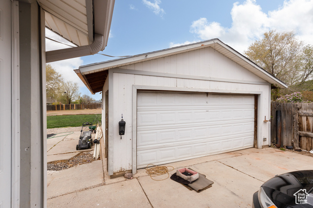Photo 47 for MLS #2082058 at 463 E Main St