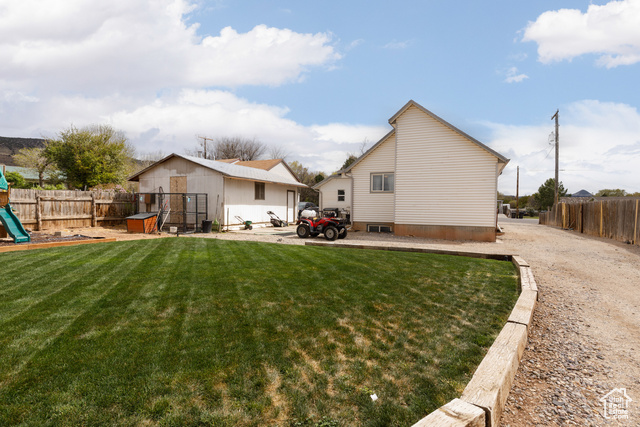 Photo 44 for MLS #2082058 at 463 E Main St