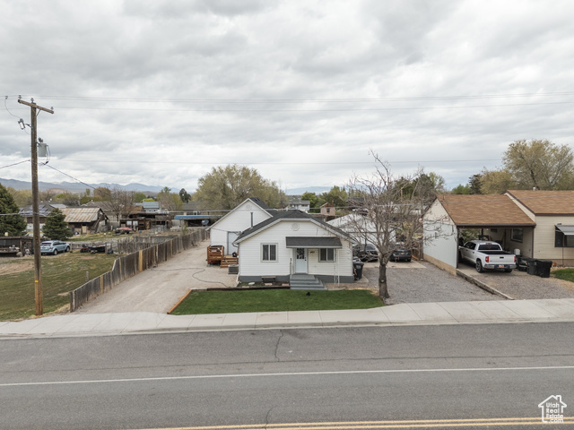 Photo 48 for MLS #2082058 at 463 E Main St
