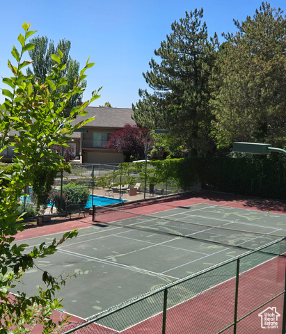Photo 37 for MLS #2082109 at 799 Northpoint Ct