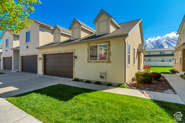 1155 S 2880 E Spanish Fork, Utah Welcome home to comfort, style, and thoughtful updates! This charming townhome features 9-foot ceilings, rich Knotty Alder cabinets, and convenient main-floor living. The spacious living room is filled with natural light, highlighted by vaulted ceilings and cozy areas perfect for relaxing or entertaining. Enjoy a large patio that opens to a peaceful common area and expansive open space behind the home-ideal for outdoor enjoyment. Recent upgrades include a new range and dishwasher (5 years ago), microwave (just over 3 years ago), and a newer water heater. Located just an 8-minute drive from I-15 for easy commuting.