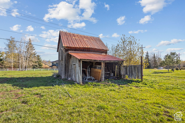 Photo 21 for MLS #2082244 at 1745 Old Ranch Rd