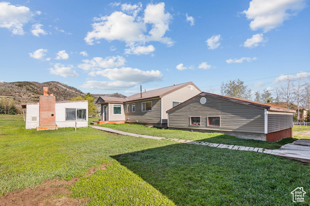 Photo 16 for MLS #2082244 at 1745 Old Ranch Rd