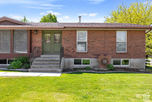 Photo 4 for MLS #2082331 at 344 E 900 North