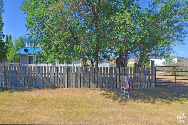 Photo 18 for MLS #2082345 at 602 E Captains Rd