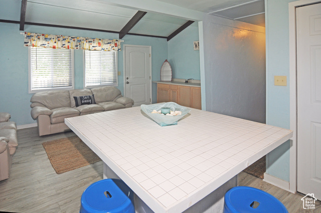 Photo 9 for MLS #2082345 at 602 E Captains Rd