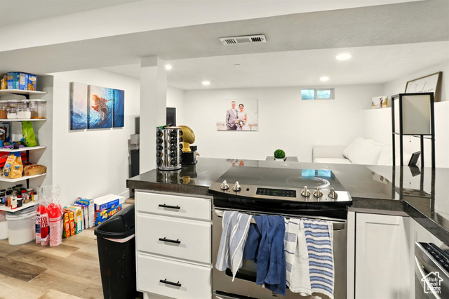 Photo 30 for MLS #2082358 at 868 Washington Blvd