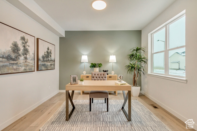 Photo 9 for MLS #2082397 at 1369 N 1525 East #60