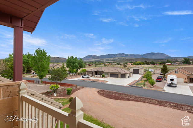 Photo 46 for MLS #2082444 at 885 N Old Farms Rd