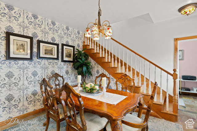 Photo 8 for MLS #2082444 at 885 N Old Farms Rd