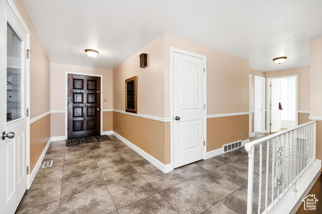 Photo 18 for MLS #2082471 at 518 E Wendy Way