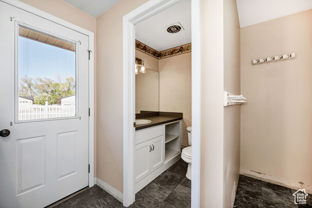 Photo 48 for MLS #2082471 at 518 E Wendy Way