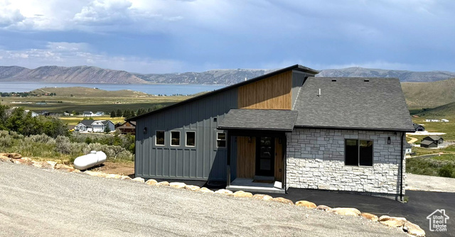 Photo 2 for MLS #2082476 at 3042 S Chukar Dr