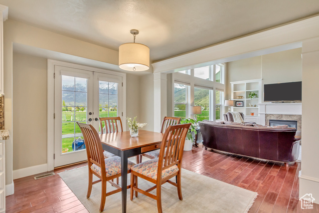 Photo 12 for MLS #2082490 at 4142 W Park Dr