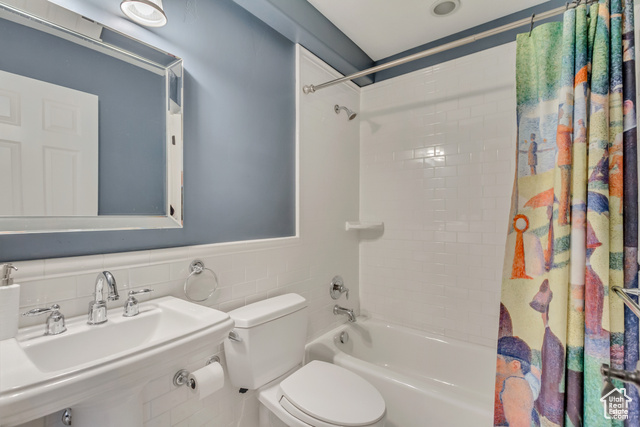 Photo 16 for MLS #2082490 at 4142 W Park Dr