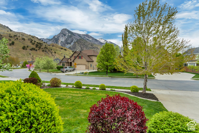 Photo 41 for MLS #2082490 at 4142 W Park Dr