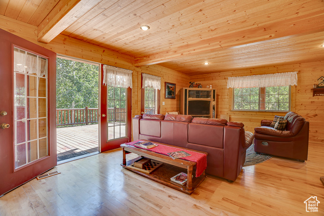 Photo 16 for MLS #2082517 at 4571 Fawn Way