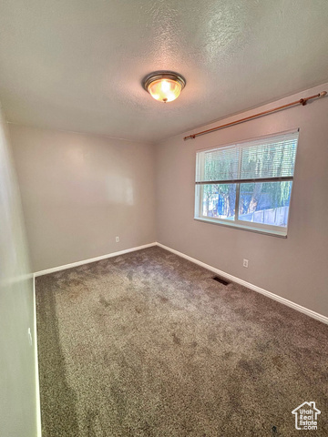 Photo 9 for MLS #2082531 at 736 Majestic Dr