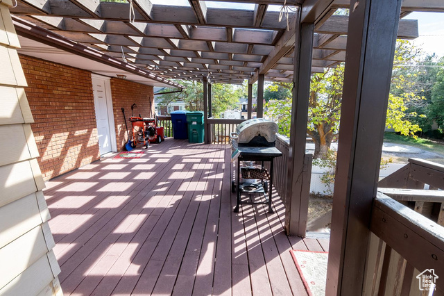 Photo 19 for MLS #2082634 at 2155 Pierce Ave