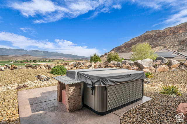 Photo 9 for MLS #2082670 at 878 W 3270 S