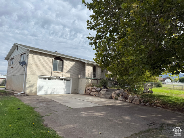 983 E ANTELOPE DR, Layton UT 84040