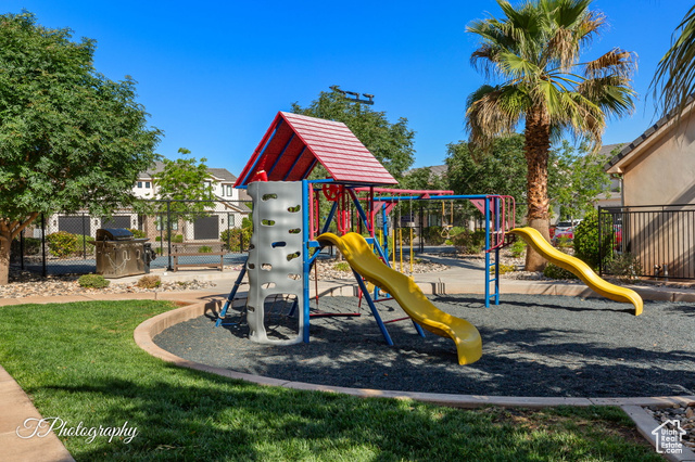 Photo 32 for MLS #2082680 at 524 E Bailey Ln