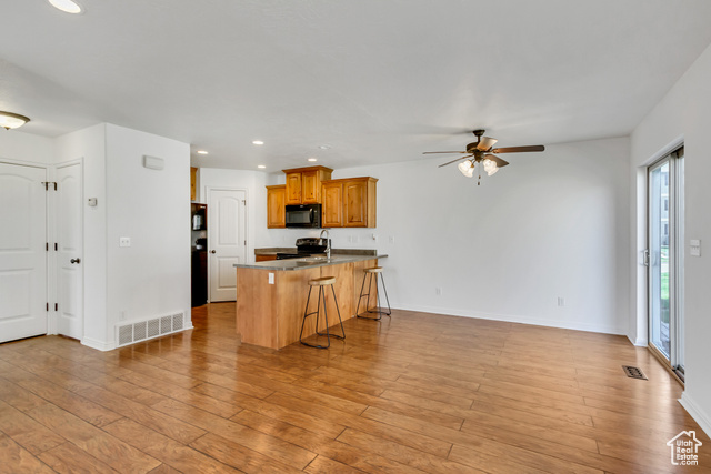 Photo 10 for MLS #2082725 at 8123 N Plum Creek Cir