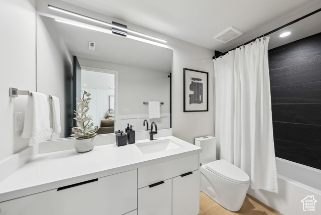 Photo 62 for MLS #2082756 at 3520 S Westwood Dr
