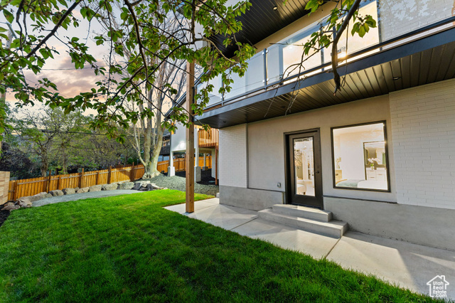 Photo 65 for MLS #2082756 at 3520 S Westwood Dr
