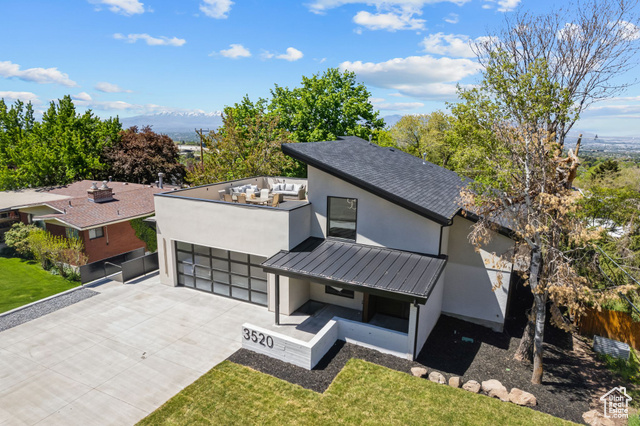 Photo 9 for MLS #2082756 at 3520 S Westwood Dr