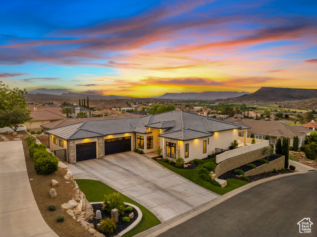 2252 S FAIRWAY HILLS DR, St George UT 84770