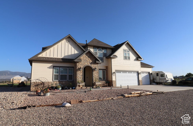 Photo 3 for MLS #2082821 at 2577 W 5300 North #11