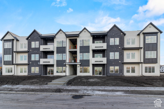 Photo 6 for MLS #2082851 at 3090 S 225 West #F204