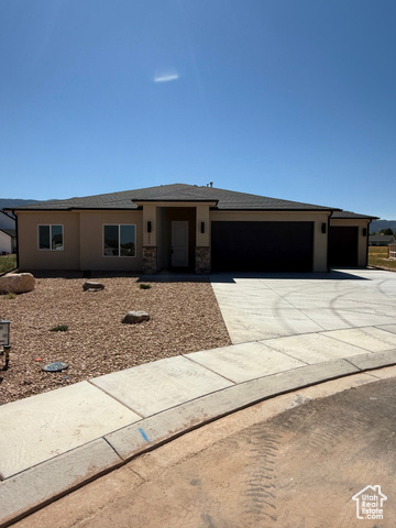 Photo 2 for MLS #2082926 at 4886 N Springfield Cir #13