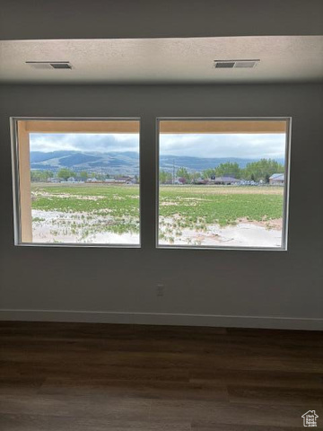 Photo 29 for MLS #2082926 at 4886 N Springfield Cir #13