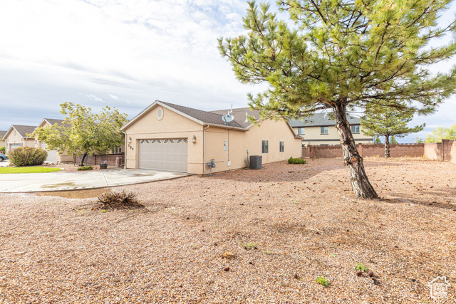 Photo 2 for MLS #2082961 at 396 W 1500 North