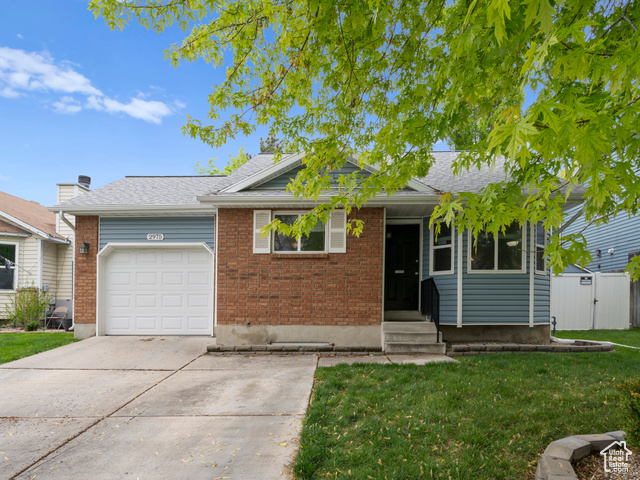 2975 W 8565 S, West Jordan UT 84088