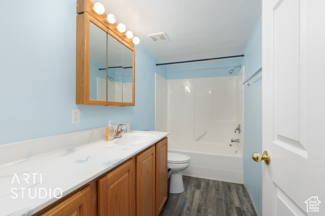 Photo 54 for MLS #2083023 at 1266 N 400 East