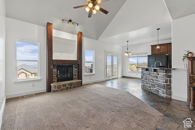Photo 9 for MLS #2083096 at 14349 S Round Rock Dr