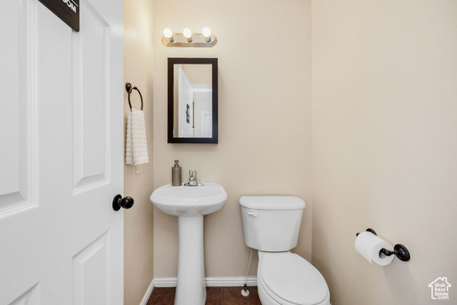 Photo 8 for MLS #2083124 at 1246 W 6600 North