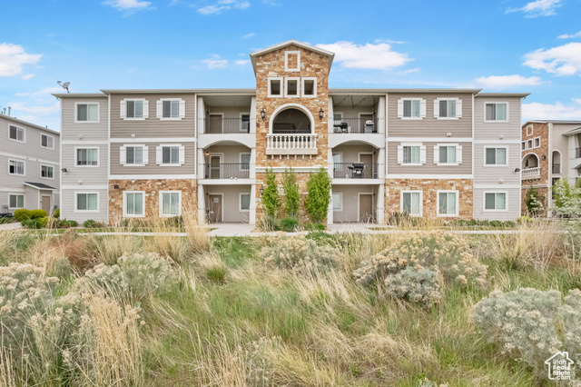 207 W RIDGE RD, Saratoga Springs UT 84045