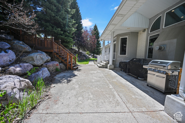 Photo 45 for MLS #2083162 at 90 S Sherwood Dr