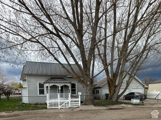 204 WOODLAWN ST, Montpelier ID 83254