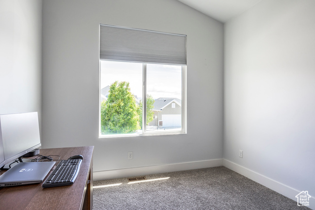 Photo 16 for MLS #2083220 at 3773 750 West